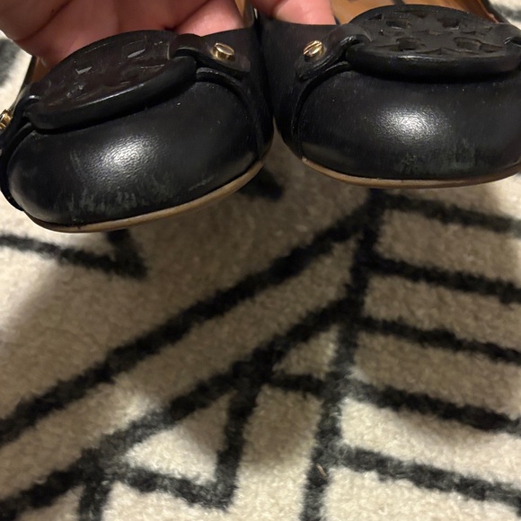Tory Burch Black Leather Logo Ballet Flats - Picture 3 of 6
